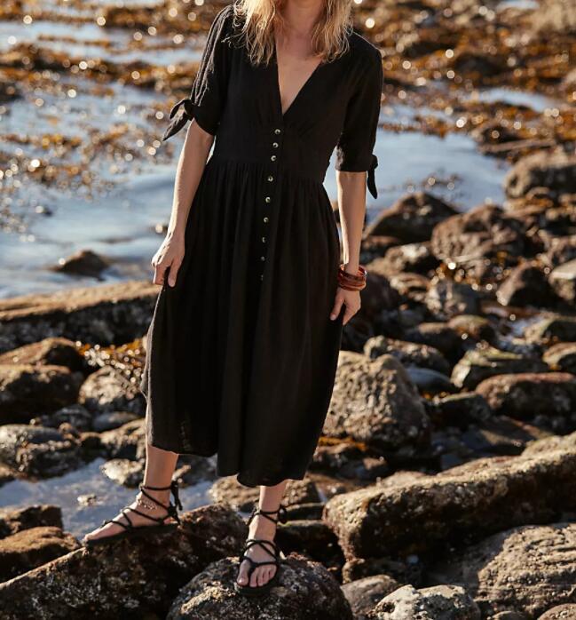 Plus Size Women’s V-Neck Lace-Up Half-Sleeve Casual Dress – Solid Color One-Piece.