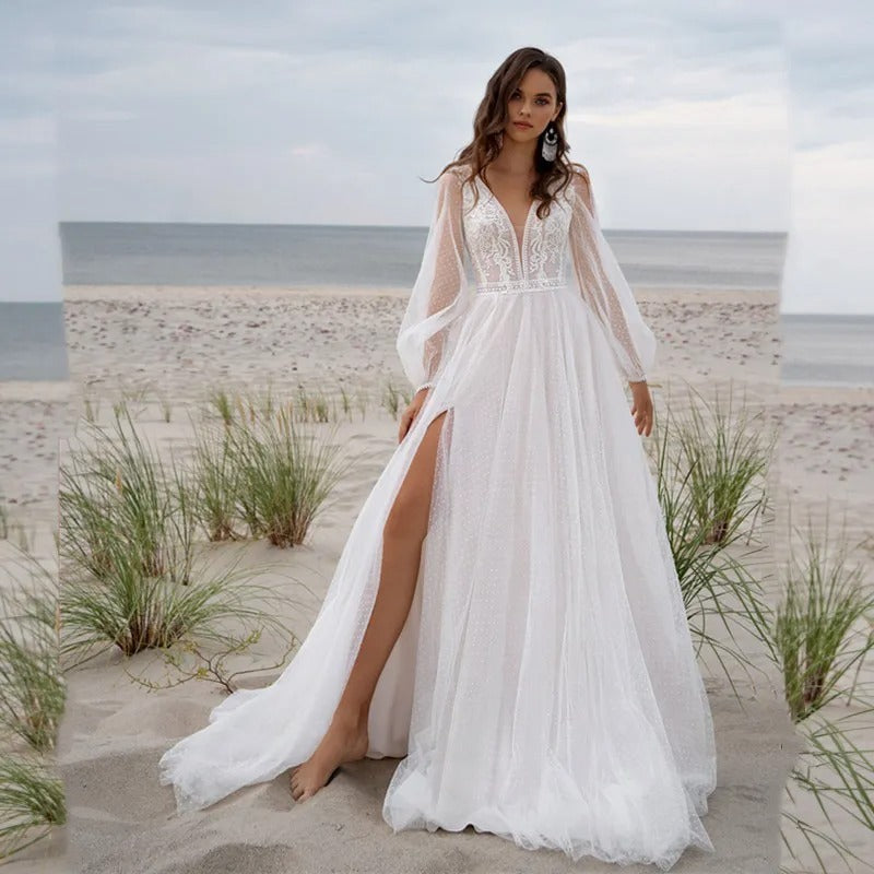 Beach Boho V-Neck Tulle Wedding Dress – Romantic, Dreamy & Effortless Bridal.