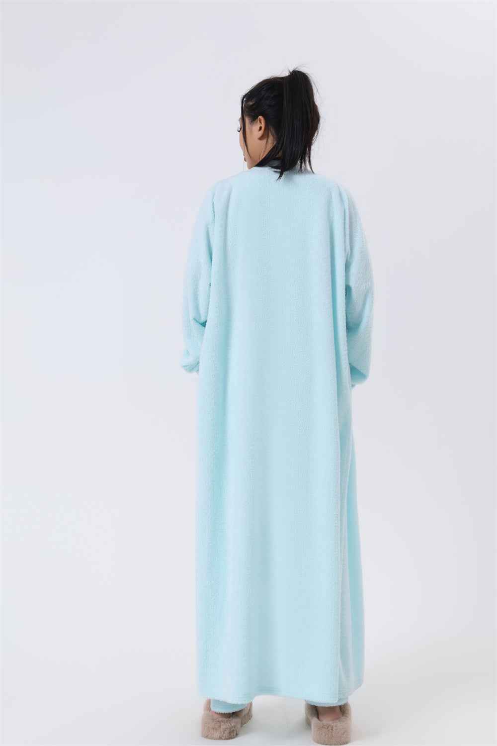 Women’s 3-Piece Cozy Winter Lounge Set – Soft Pajama Pants, Tank Top & Warm Cardigan.