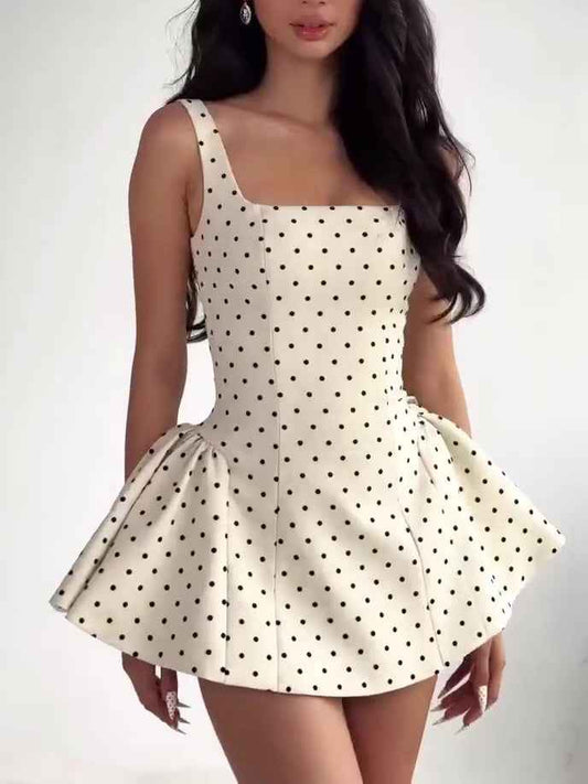 Polka Dot Strapless Mini Dress – Fitted Waist Summer Tube Dress for Women.