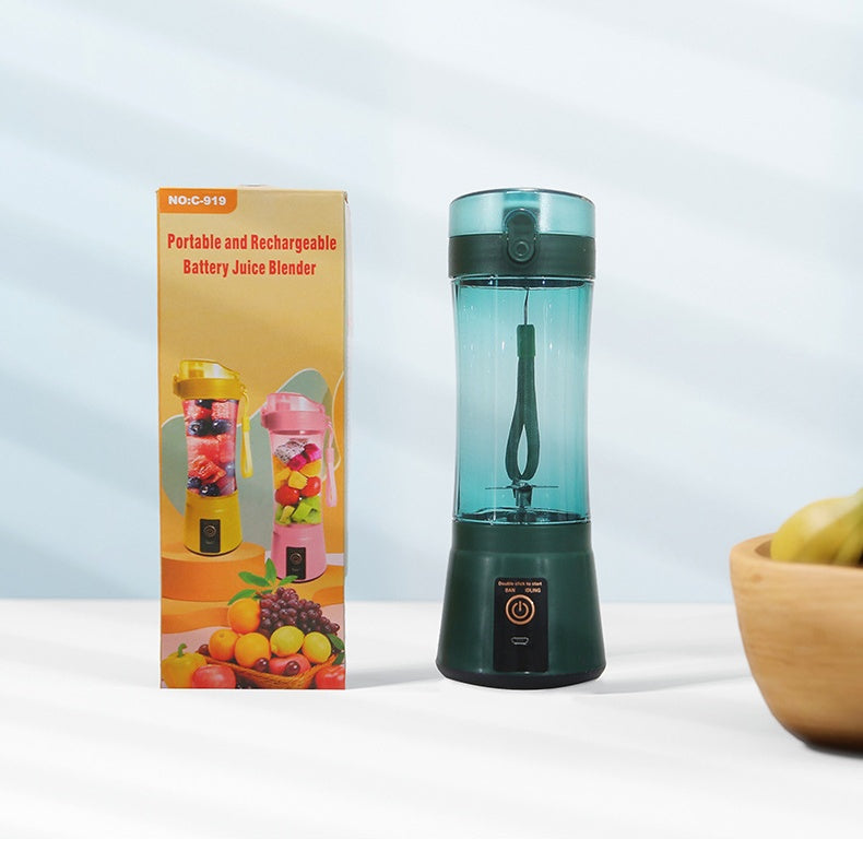 Portable Electric Fruit Juicer – USB Rechargeable Mini Smoothie Blender for Summer Drinks.