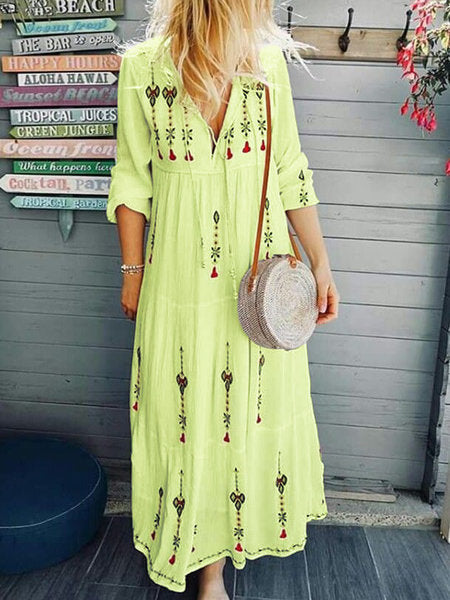Bohemian Floral Patchwork Maxi Skirt – High Waist Long Flowy Skirt for Women.