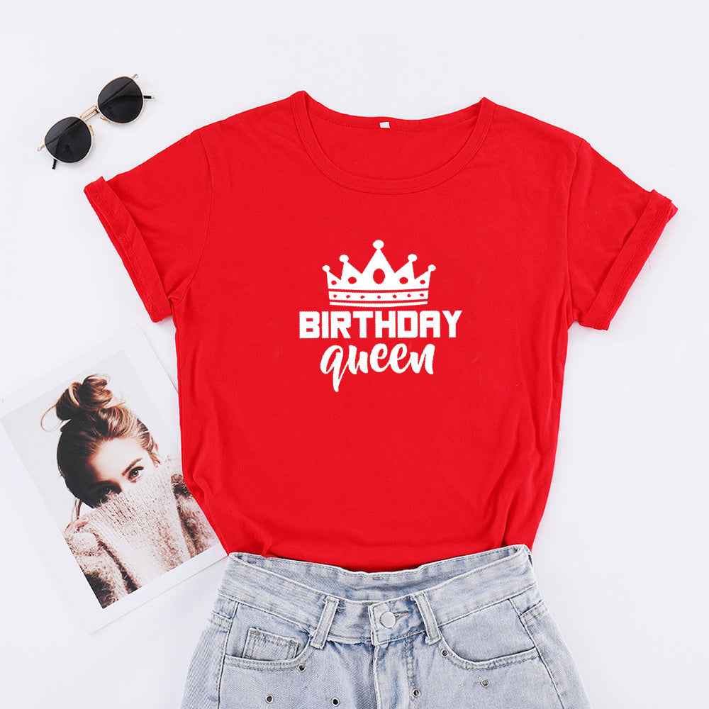 Women’s Queen Graphic Tee – Oversized Cotton T-Shirt for Casual or Birthday Party Look.