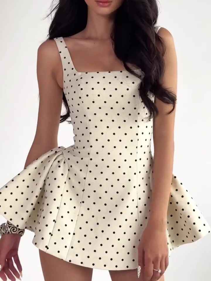 Polka Dot Strapless Mini Dress – Fitted Waist Summer Tube Dress for Women.