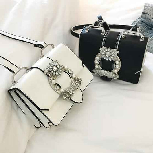 Fashion Designer Diamond Lock Handbag – Elegant PU Leather Shoulder Bag for Women.