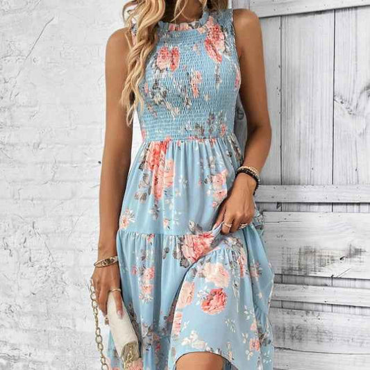 Floral Print Layered Hem Maxi Dress – Boho Vacation Beach Outfit for Women.