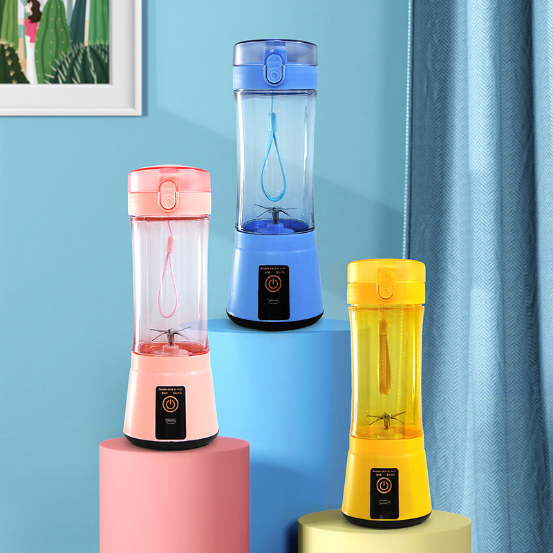 Portable Electric Fruit Juicer – USB Rechargeable Mini Smoothie Blender for Summer Drinks.