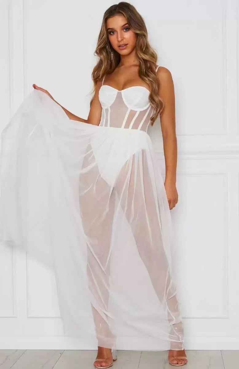 Elegant Solid Color Mesh Long Dress – Women’s Sheer Overlay Maxi Gown for Party & Evening Wear.