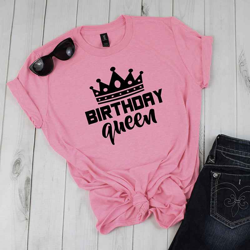 Women’s Queen Graphic Tee – Oversized Cotton T-Shirt for Casual or Birthday Party Look.