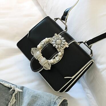 Fashion Designer Diamond Lock Handbag – Elegant PU Leather Shoulder Bag for Women.