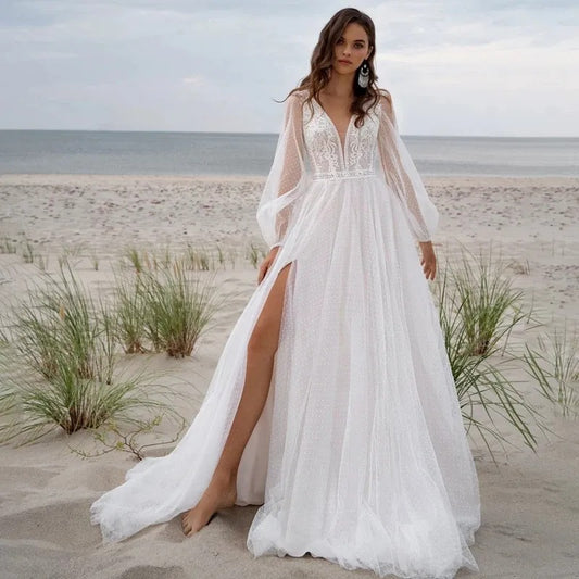 Beach Boho V-Neck Tulle Wedding Dress – Romantic, Dreamy & Effortless Bridal.