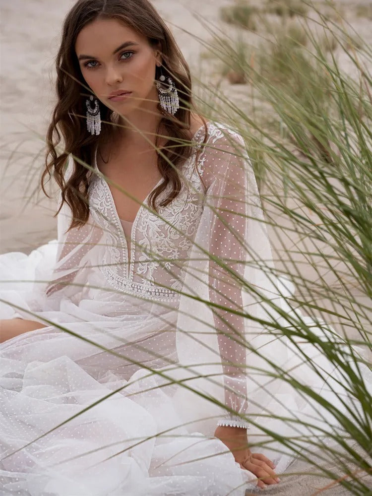 Beach Boho V-Neck Tulle Wedding Dress – Romantic, Dreamy & Effortless Bridal.